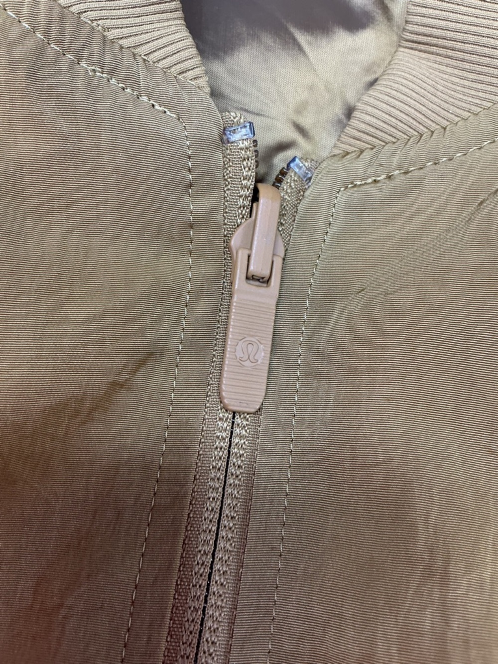 lululemon bomber reversible vest - Picture 2 of 8